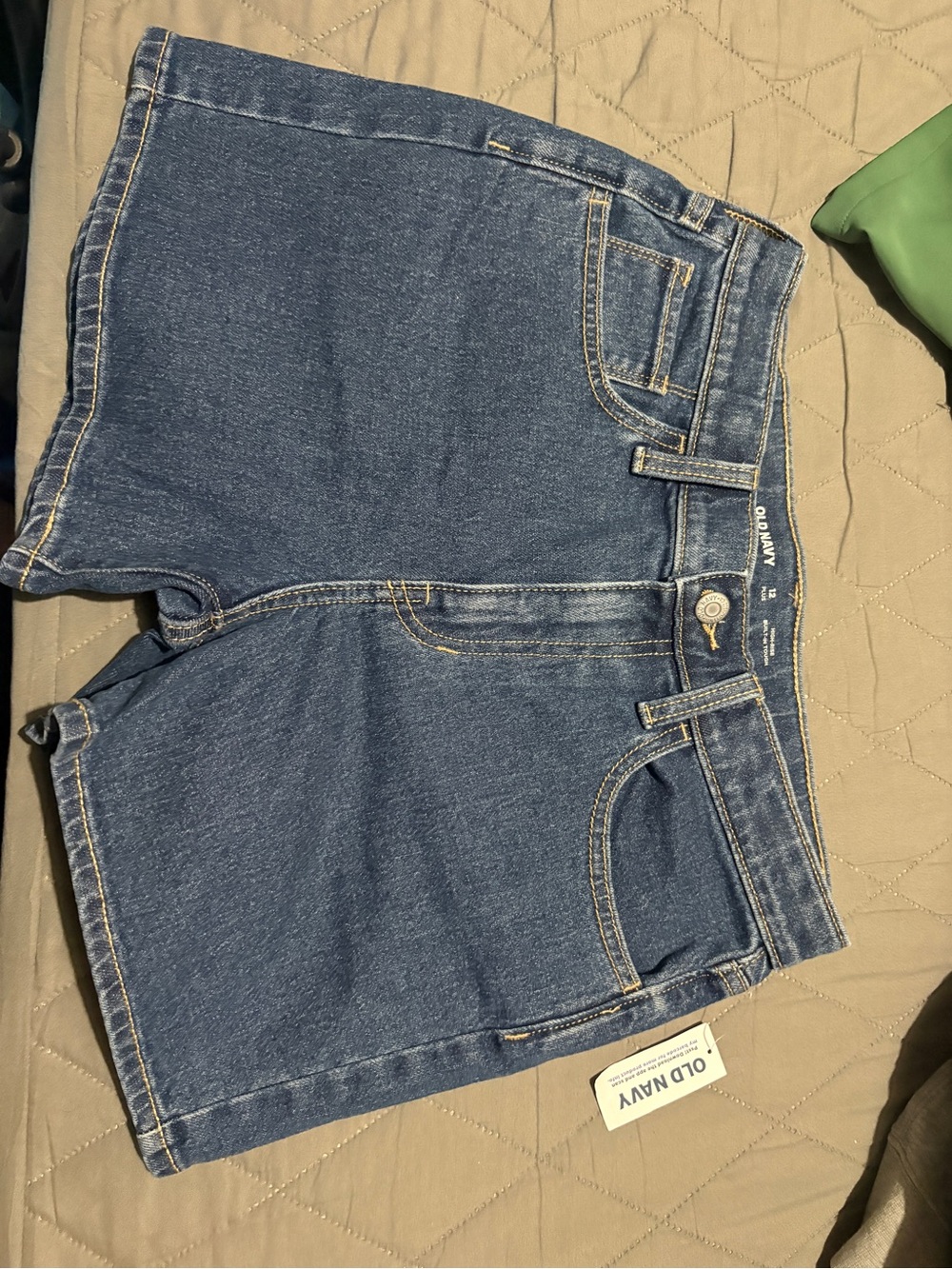 Old Navy Women's Dark Wash Blue Denim Shorts